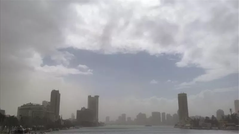 احتفظوا بالملابس الشتوية.. الأرصاد توجه تحذيرًا عاجلًا للمواطنين | فيديو