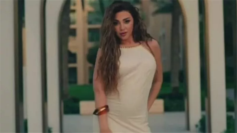 بسبب رقصة خارجة في رمضان.. تفاصيل حذف مشاهد من إعلان مريام فارس | شاهد