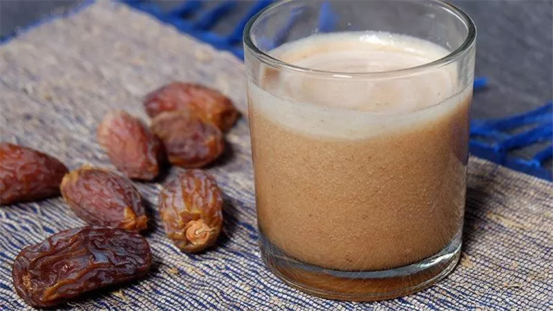 لن تصدق..هذا ما يحدث لجسمك عند تناول البلح يوميا في رمضان