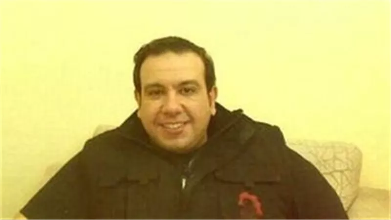 مصطفي الاباصيري يكتب..عمرو دياب موظف حكومة ؟