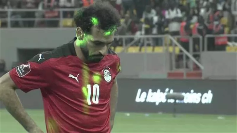 تطورات متتالية..قرار جديد من فيفا في ملف إعادة مباراة مصر والسنغال