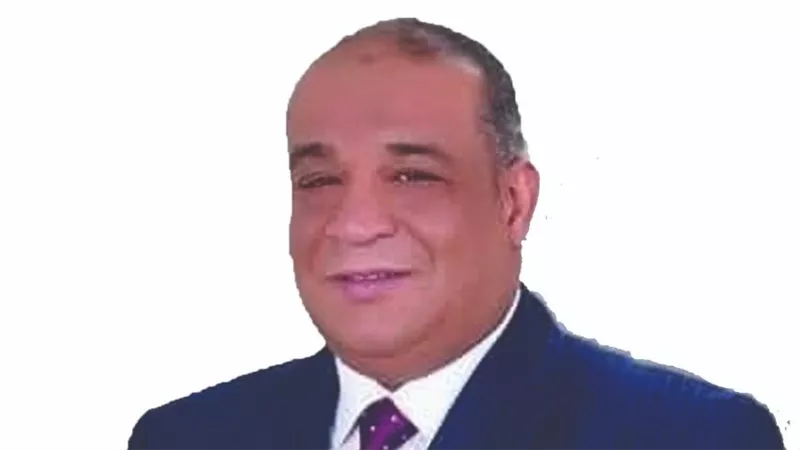 نقيب محامي شمال القاهرة يهنيء رئيس الجمهورية بمناسبة ذكرى إنتصارات العاشر من رمضان