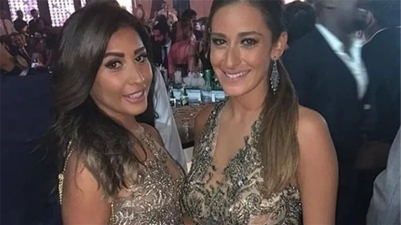 على أغنية «ستو أنا» لمسلسل أكرم حسني.. رقص دينا الشربيني وأمينة خليل في «كرڤان المشوار» | شاهد
