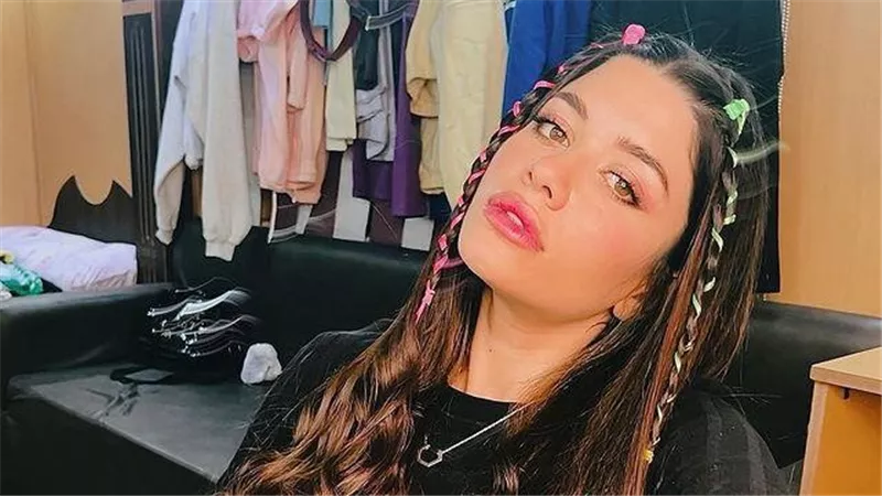 لأني امرأة عربية.. سينتيا خليفة تكشف تفاصيل تعرضها للتنمر في فرنسا