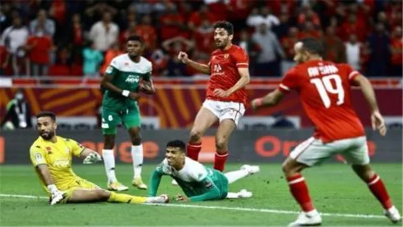 بينها 4 مفتوحة.. القنوات الناقلة لمباراة الأهلي والرجاء في دوري أبطال أفريقيا