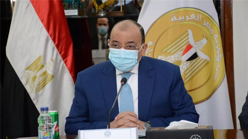 مواعيد غلق المحلات وإجراءات كورونا.. توجيهات حكومية عاجلة للمحافظات بشأن عيد الفطر