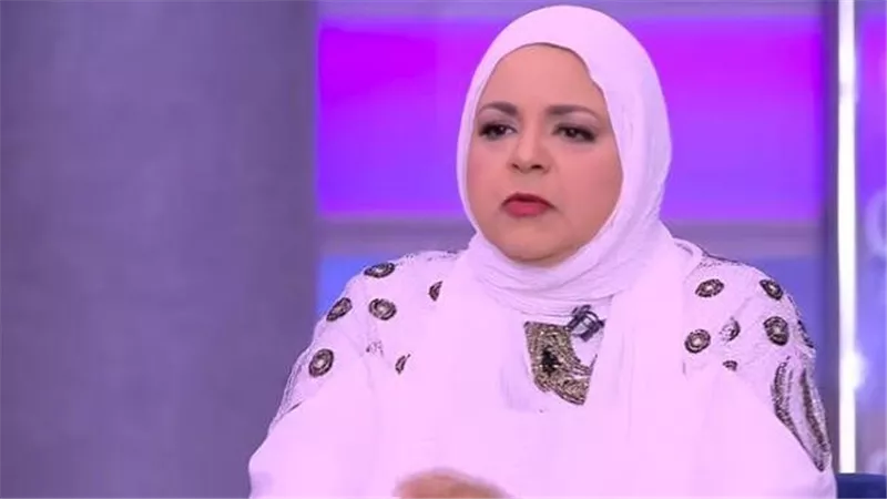 ربنا بعتهولي.. حنان ماضي تكشف سر ارتدائها الحجاب وتفجر مفاجآت عن حياتها | فيديو