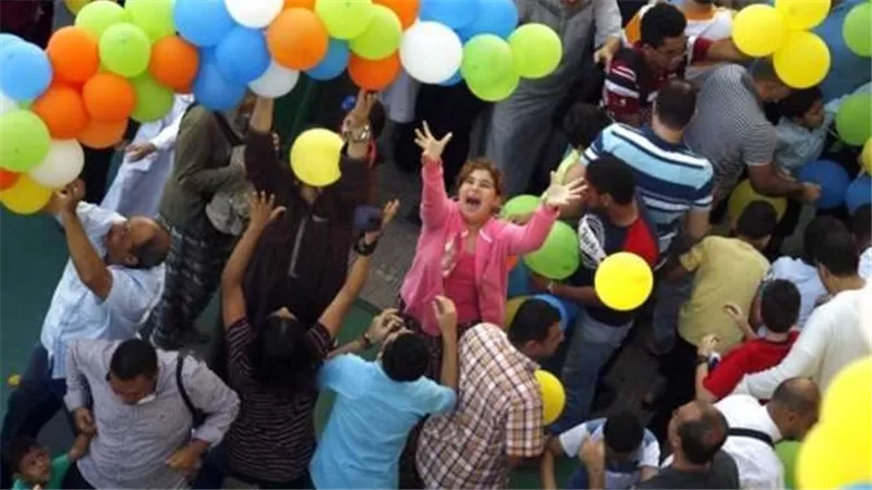 بينها عيد الفطر.. 9 أيام متصلة إجازة للعاملين بالحكومة