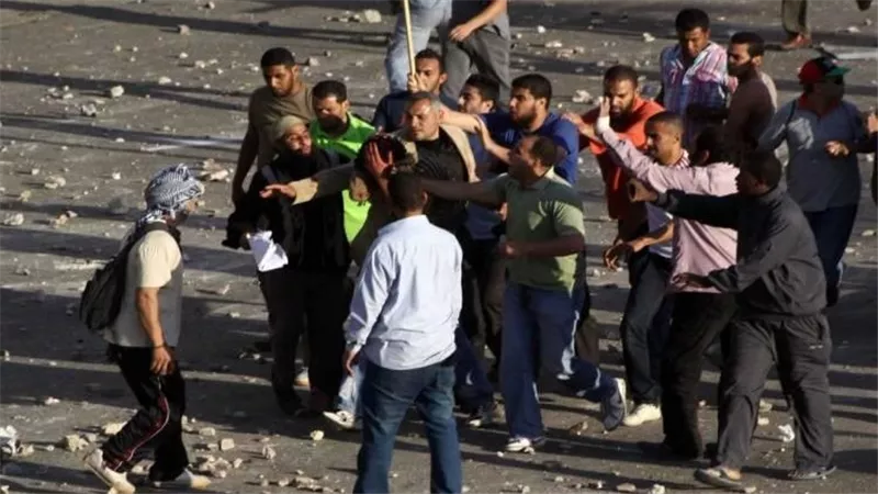 بعد تداول فيديو على فيس بوك.. تفاصيل خناقة الأجانب بسبب فتاة بأسوان