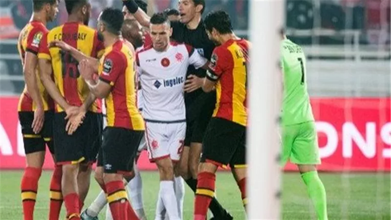 فضيحة جديدة تضرب إفريقيا.. مسؤول بالترجي يعترف بشراء ذمم الحكام | فيديو