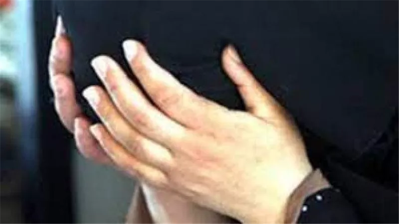  جبروت امرأة.. ربة منزل تعذب طفلتها حتى الموت وتلقي جثتها في القمامة بحلوان