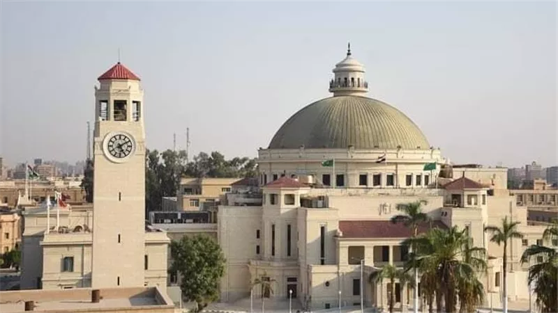 خناقة بالكراسي.. أول تحرك من جامعة القاهرة بعد مشاجرة الطلاب داخل الحرم الجامعي