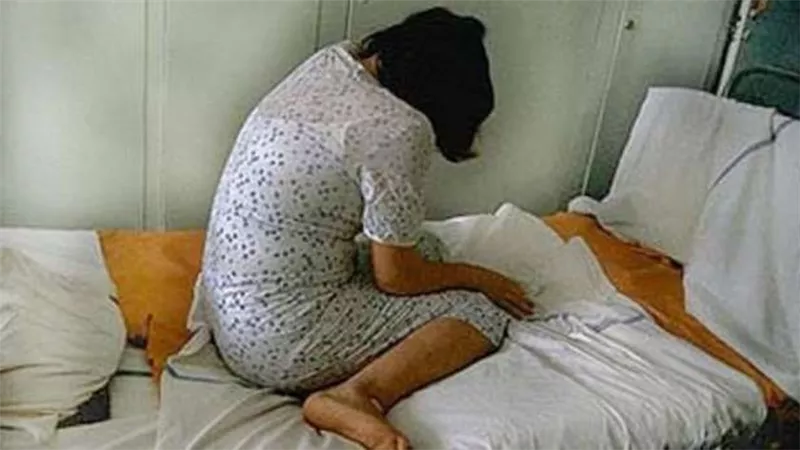مارست الرذيلة مع صديق جوزها.. كيف تخلصت نيرة من زوجها بمساعدة عشيقها؟