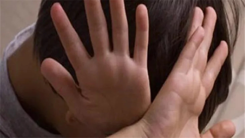خطف طفل وهتك عرضه.. تفاصيل إحالة أوراق مدمن شابو في نجع حمادي للمفتي