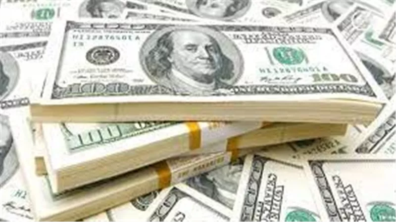 العالم في خطر.. أستاذ اقتصاد يكشف تأثير رفع الفيدرالي الأمريكي سعر الفائدة | فيديو
