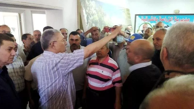 وفاة موظف قهرًا واحتجاجات.. تفاصيل مثيرة عما حدث داخل مديرية الزراعة بالشرقية