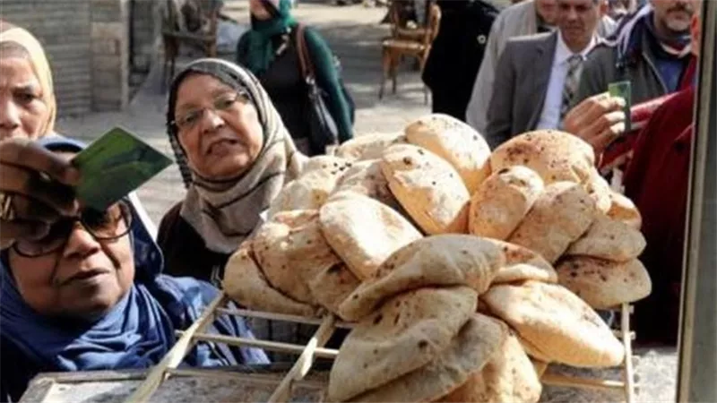 رئيس شعبة المخابز يكشف تفاصيل إضافة دقيق البطاطا على رغيف الخبز