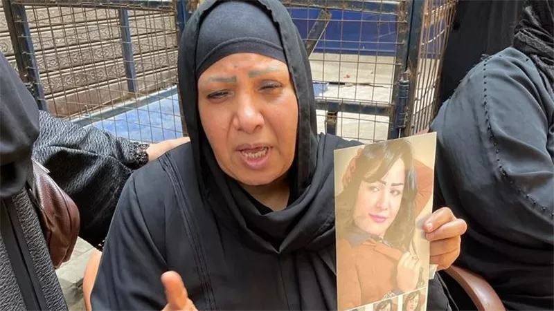 حست بدخولي.. والدة المذيعة شيماء جمال تفجر مفاجأة أثناء غُسل إبنتها بالمشرحة