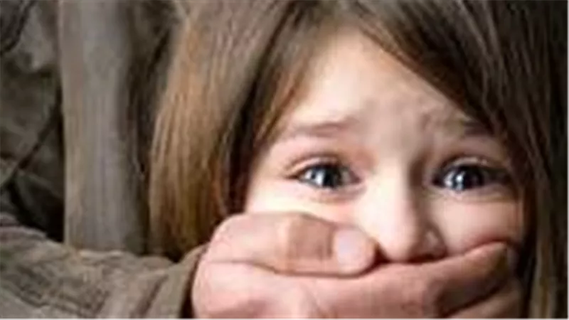 تفاصيل مثيرة..ربة منزل تتهم خال زوجها بالاعتداء جنسيا على ابنتها في المنصورة