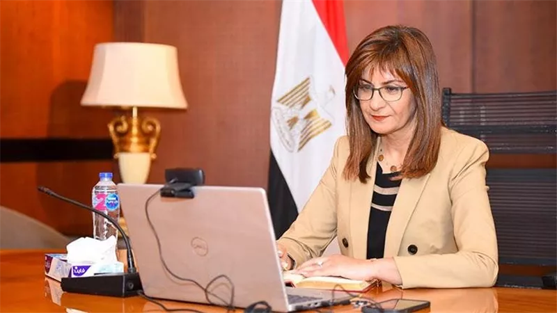 حادث سير مروع..أول إجراء من وزارة الهجرة بعد مصرع 6 مصريين في الإمارات