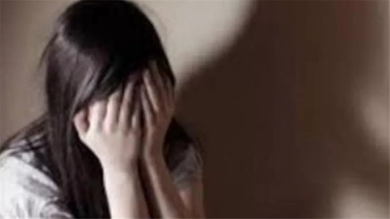 ألفاظ خادشة وهكذا برر جريمته..تفاصيل القبض على عامل دليفري تحرش بسيدة في جاردن سيتي وفر هاربا