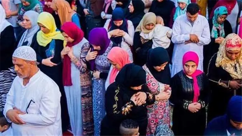 هذا موعدها..هل تم إلغاء صلاة عيد الأضحى في مصر 2022 بالمساجد الكبرى والساحات؟ 