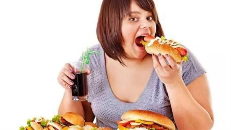 لن تتوقع..ماذا يحدث لجسمك عند التوقف عن تناول الدهون؟