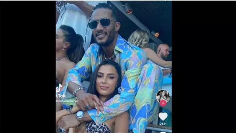 استعان بنجيب ساويرس..أول تعليق لـ محمد رمضان على صورته مع مجندة إسرائيلية