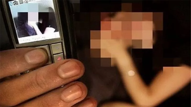 تفاصيل مثيرة..القصة الكاملة لابتزاز فتاة في الشرقية بصور خاصة
