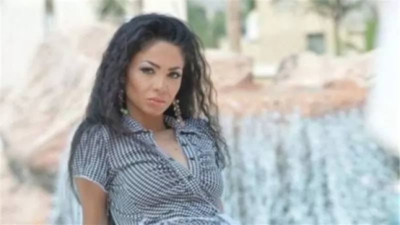 كلمات «ننة هو».. كيف أثارت دوللي شاهين الجدل بأغنية جديدة من تأليفها؟
