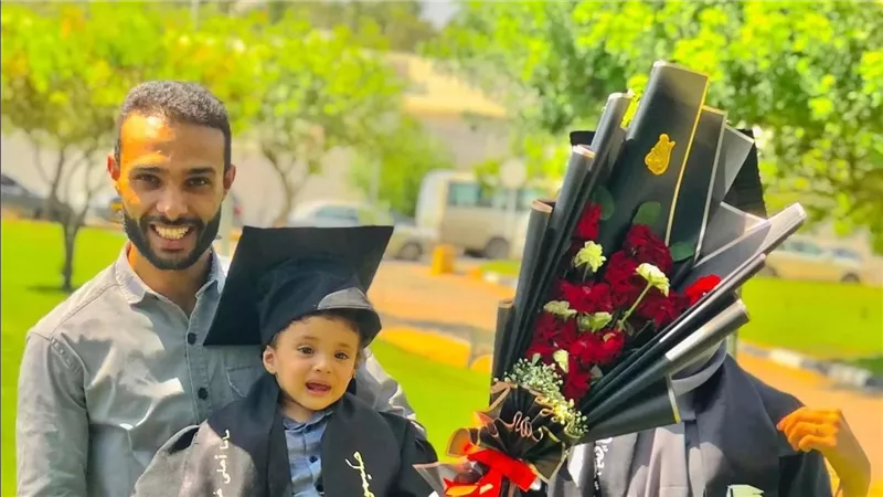 إن شالله تموتوا.. تفاصيل صادمة في مصرع أسرة كاملة بعد بوست على الفيسبوك | شاهد