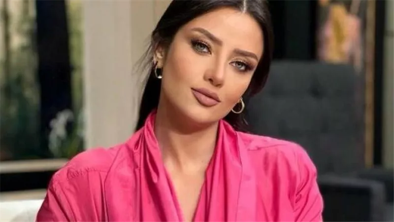 انفصلي وعيشي حياتك.. كيف حرضت رضوى الشربيني الزوجات على طلب الطلاق؟ | فيديو