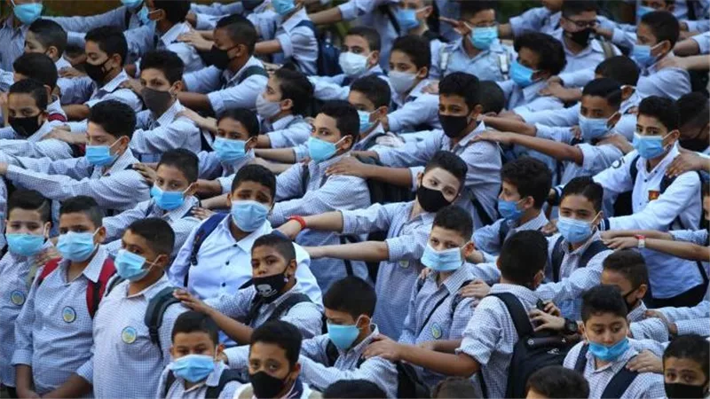 حقيبة للصف الخامس.. بيان عاجل من التعليم بشأن العام الدراسي الجديد