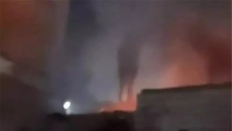 تفاصيل مثيرة..حقيقة ظهور جن أعلى منزل دجال الإسماعيلية بعدما حرقه الأهالي | فيديو