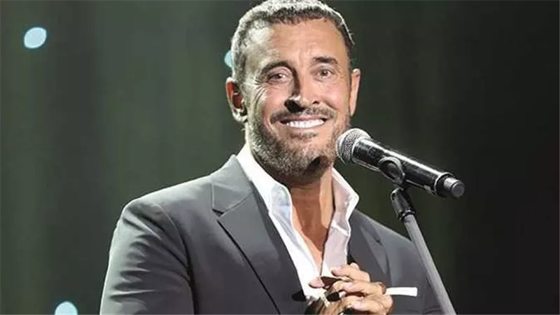 أنا ساهر بس عمري ما سهرت.. كاظم الساهر يحكي قصة اسمه الحقيقي الذي عرضه للتنمر
