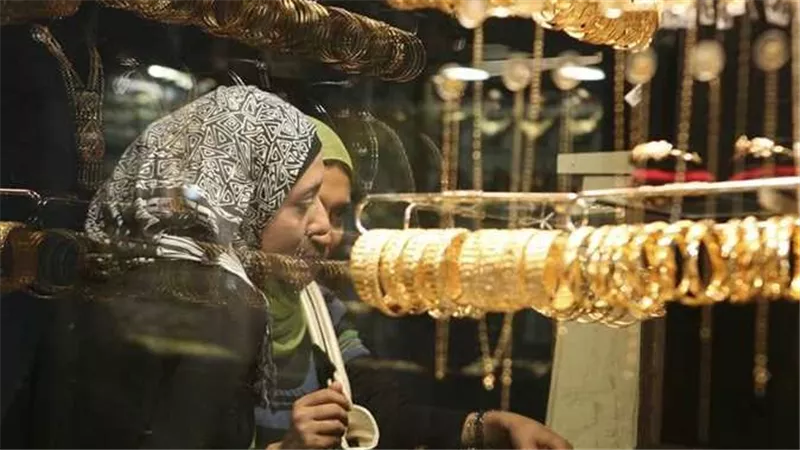تحرك مفاجيء.. أسعار الذهب اليوم الإثنين 12-9-2022