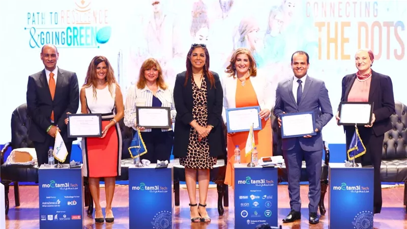 جائزة امتياز تمنح لشركة أسترازينيكا خلال الدورة الثانية من ملتقى 