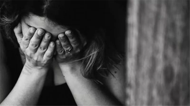 اتجوزت مرتين..فاطمة لمحكمة الأسرة: الأول مبيعرفش والتاني شكك في نسب أطفاله