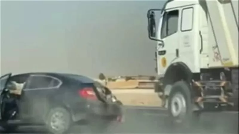 قرار عاجل من النيابة.. هل تعمد سائق التريلا الاصطدام بصاحب الملاكي المتهور ؟ | فيديو