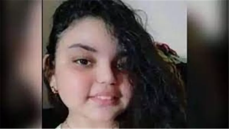 فصلوا رأسها عن السيارة بعد ساعة ونصف.. ماذا حدث للطفلة مريم ضحية الـ بيتش باجي في بورسعيد؟