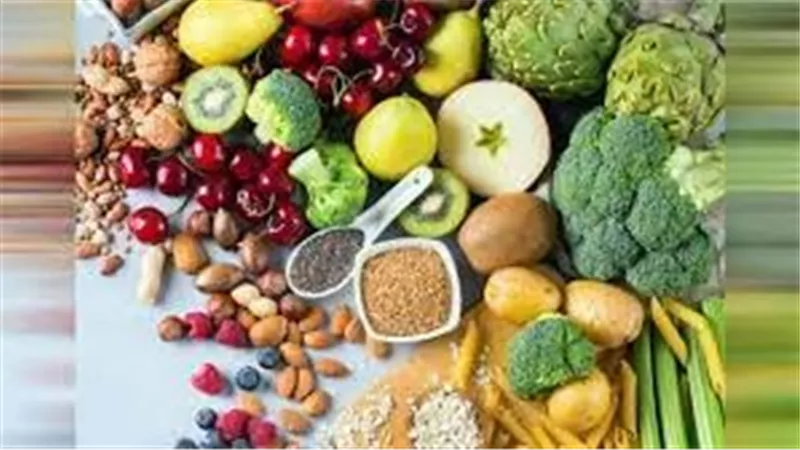 احذر منها.. طبيب شهير يكشف أخطاء في التغذية لا نلاحظها