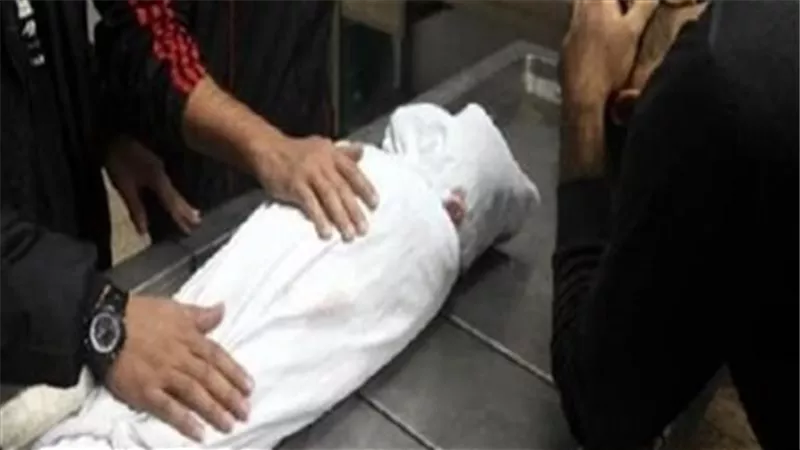 بكره أمها وشاكك في نسبها.. اعترافات صادمة لعاطل الوراق المتهم بقتل طفلته بعد حفلة حرق وتعذيب