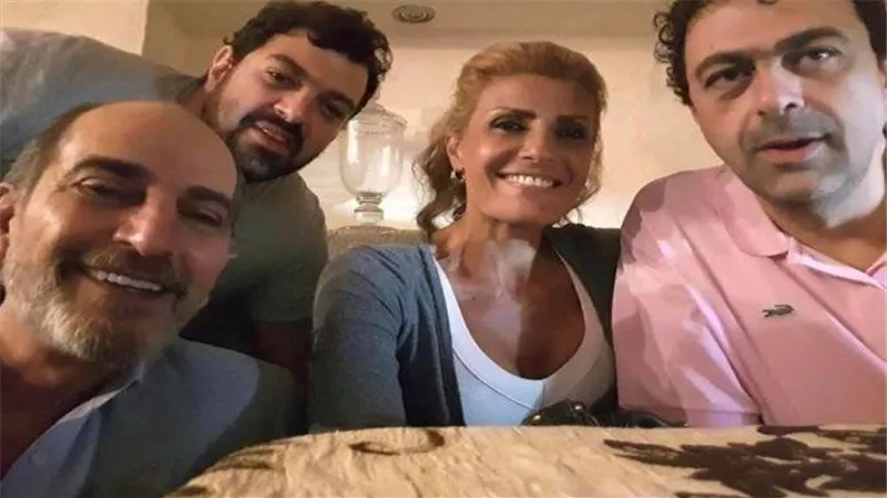 كان خايف يخرج من المستشفى.. فنان يكشف كواليس آخر مكالمة مع هشام سليم قبل وفاته | فيديو