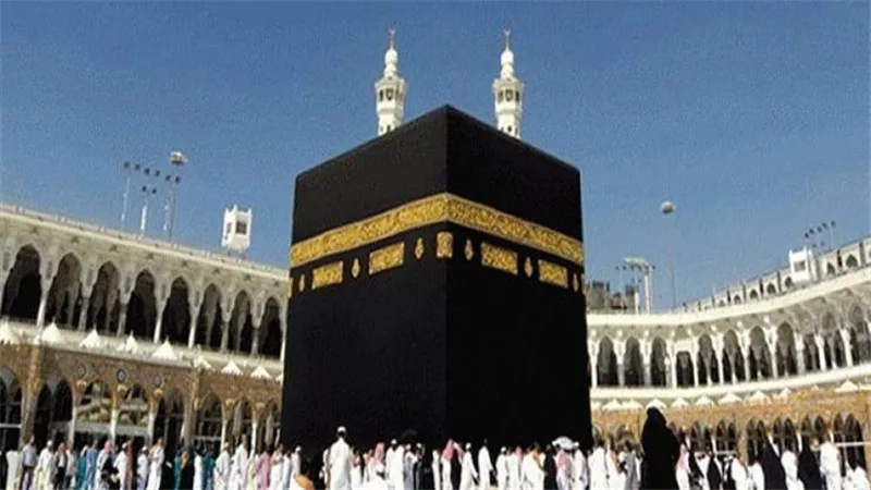 مفاجأة..عمرة الـ 4400 جنيه ليست لكل المصريين