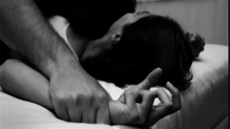 كله برضاها وحاولت اصلح غلطتي.. اعترافات مثيرة للمتهم باغتصاب خطيبته بالجيزة