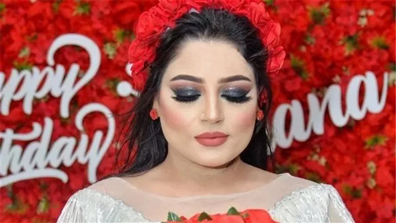 الرجالة آذوني في حياتي.. القصة الكاملة لاحتفال سيدة المحلة بعيد ميلادها بفستان الزفاف | شاهد