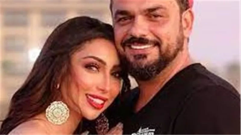 شافته بيخونها.. دنيا بطمة تكشف سبب طلاقها من محمد الترك