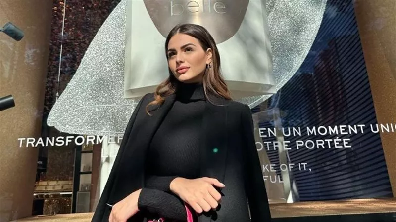 لانكوم تحتفل بمرور عشر سنوات على إطلاق عطر La Vie est Belle وتختار هنادي مهنا لإبراز شخصية العطر الفريدة