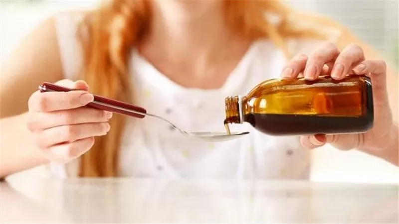 بيان رسمي يحسم الجدل.. حقيقة تسبب أدوية سعال بالصيدليات في وفاة متناولها 