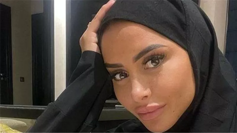 هل ارتبطت بأشرف بن شرقي؟.. معلومات مثيرة عن عارضة الأزياء مارين الحيمر بعد اعتناقها الإسلام